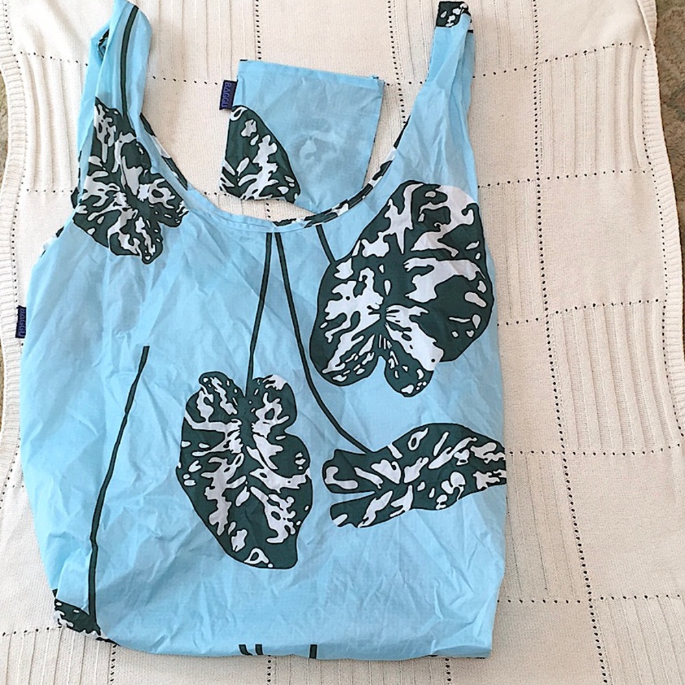 Nice BAGGU Large Hilo Plant Green Blue Zip Nylon Reusable bag purse tote